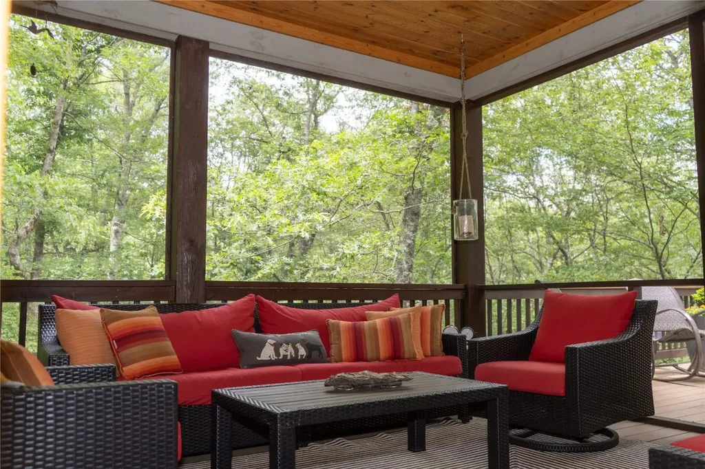 155 Springs Way Sapphire NC 28774