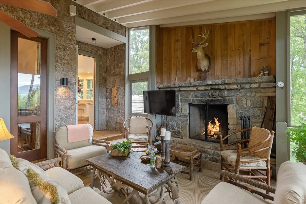 132 Bent Tree Lane Cashiers NC 28717