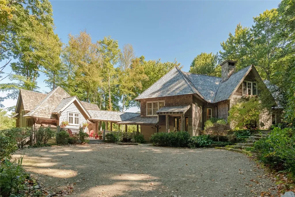 132 Bent Tree Lane Cashiers NC 28717