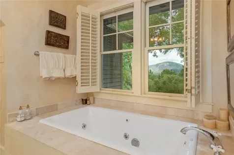 132 Bent Tree Lane Cashiers NC 28717