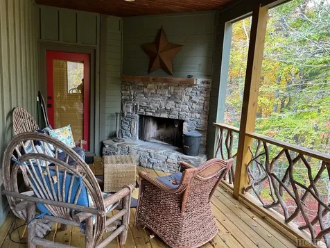 35-b Portland Ridge Cashiers NC 28717