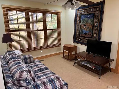 35-b Portland Ridge Cashiers NC 28717