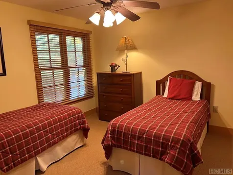 35-b Portland Ridge Cashiers NC 28717