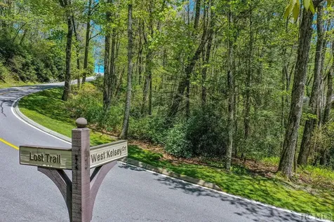 88 Lost Trail Highlands NC 28741