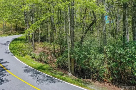 88 Lost Trail Highlands NC 28741