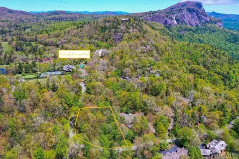 88 Lost Trail Highlands NC 28741