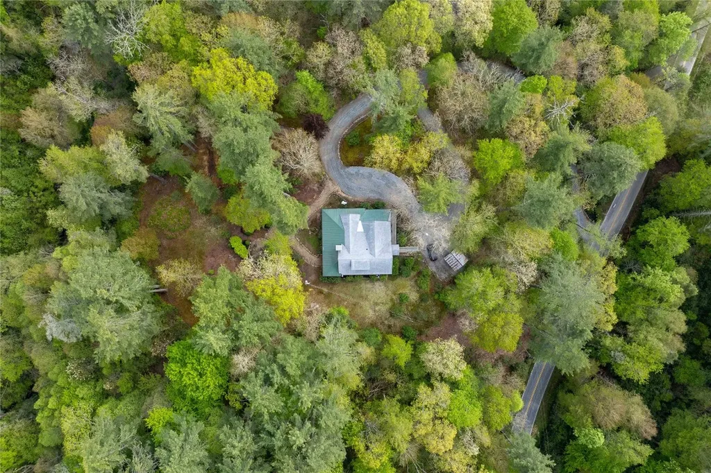 358 Jodytown Road Cashiers NC 28717