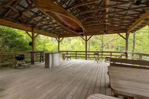 358 Jodytown Road Cashiers NC 28717