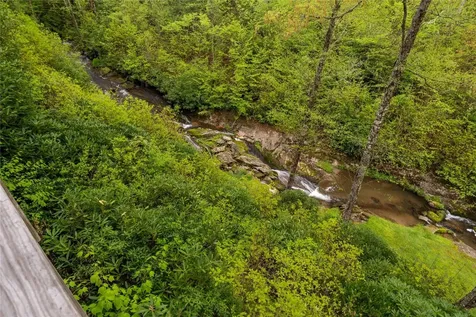 358 Jodytown Road Cashiers NC 28717