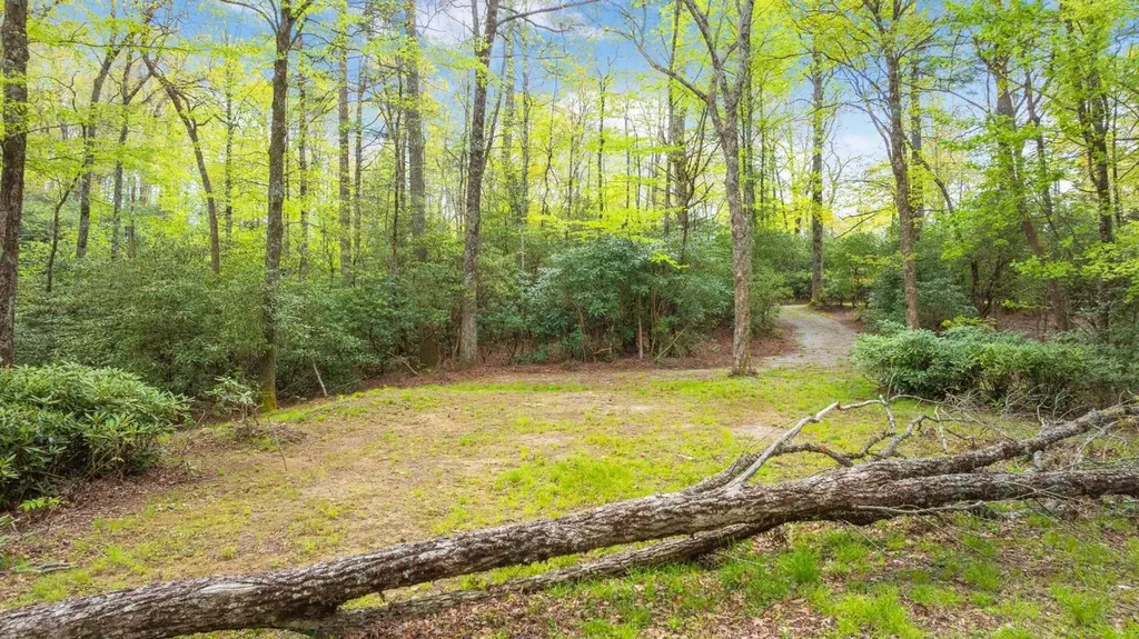 462 Bowery Road Highlands NC 28741