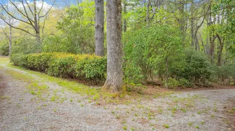 462 Bowery Road Highlands NC 28741