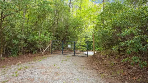 462 Bowery Road Highlands NC 28741