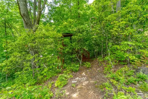 104 Beasley Mine Road Franklin NC 28734