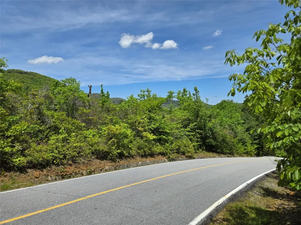 Lot 50 Toxaway Court Lake Toxaway NC 28747