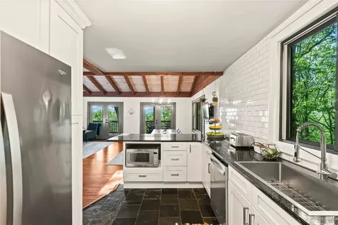 4387 Walhalla Road Highlands NC 28741