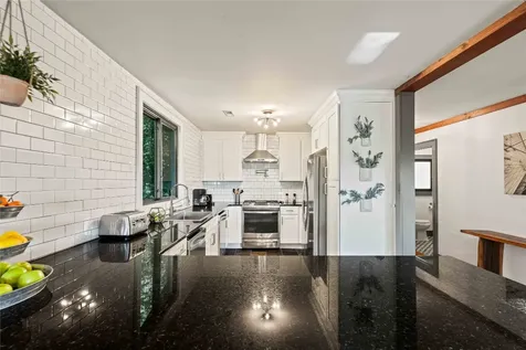 4387 Walhalla Road Highlands NC 28741