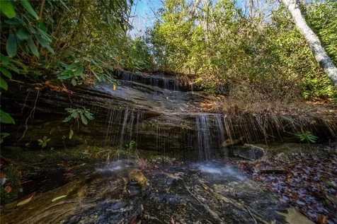 17 Orchard Way Sapphire NC 28774