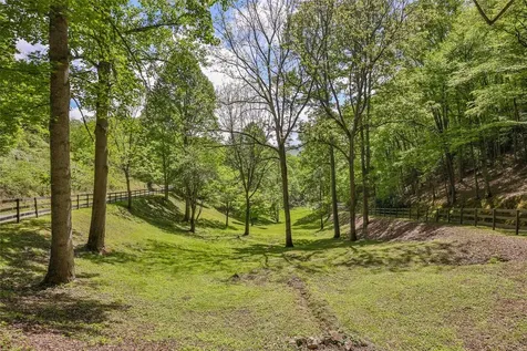 1283 Leafstone Circle Sylva NC 28779