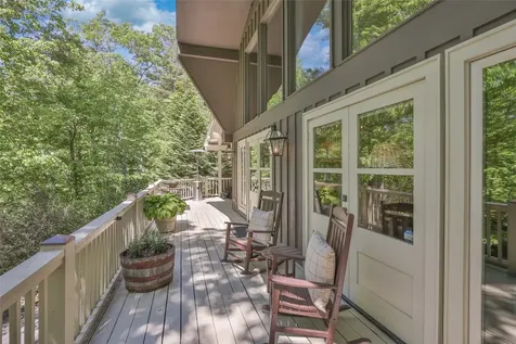 46 White Dogwood Court Sapphire NC 28774