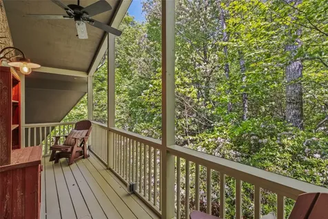 46 White Dogwood Court Sapphire NC 28774