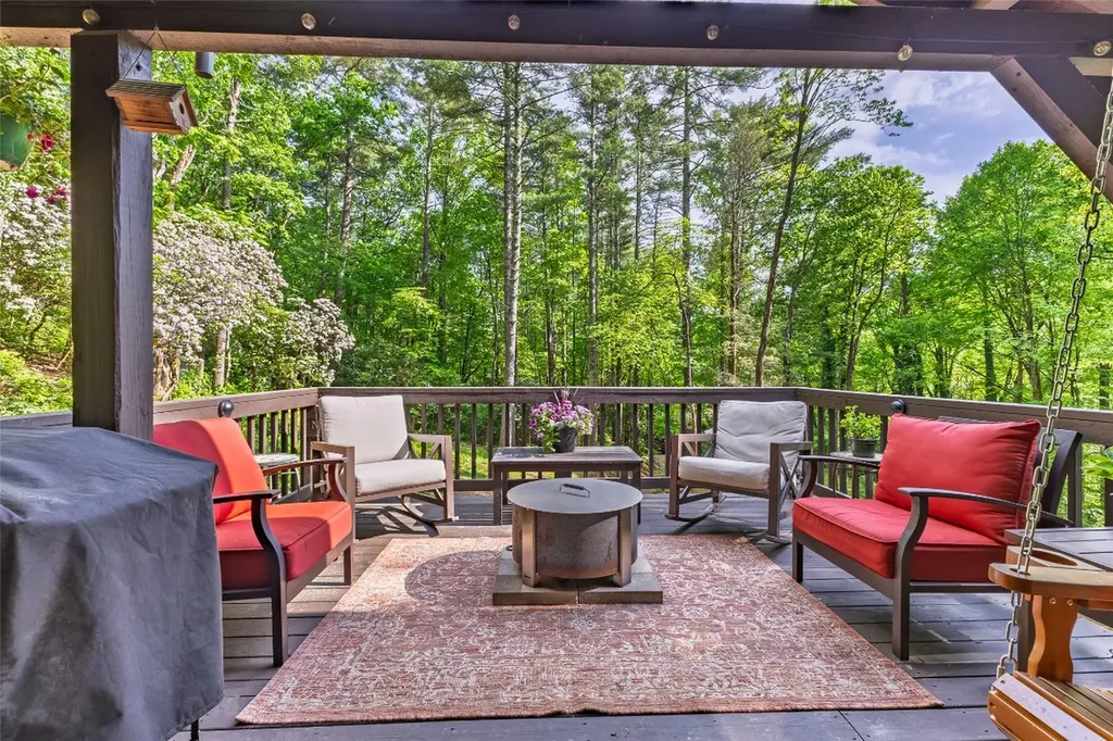 4860 Horse Cove Road Highlands NC 28741