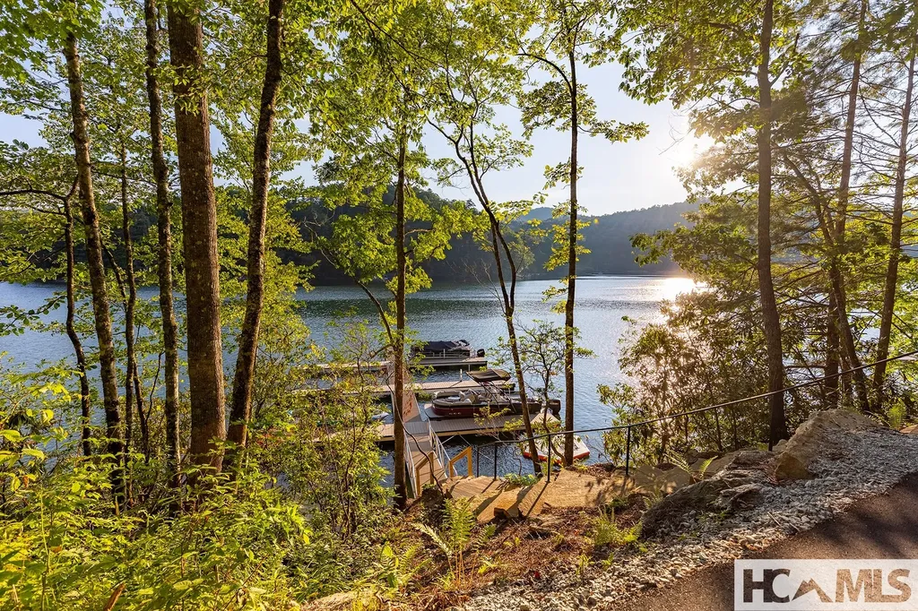 5 N Ridgeline Road Cullowhee NC 28723