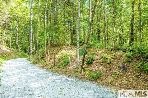 5 N Ridgeline Road Cullowhee NC 28723
