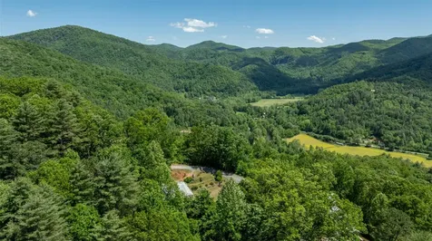 228 Mountain Laurel Drive Franklin NC 28734