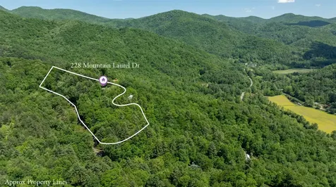 228 Mountain Laurel Drive Franklin NC 28734