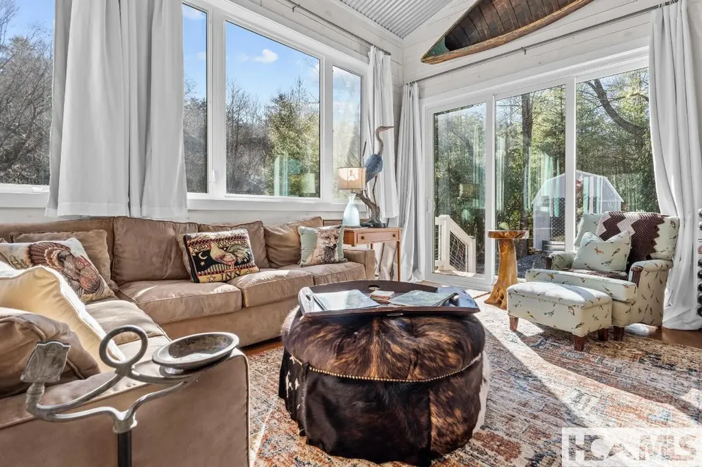 90 Jones Hollow Road 28723 Cullowhee NC 28723