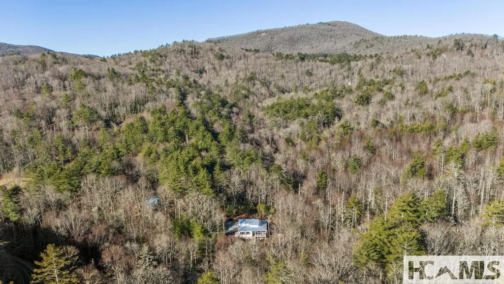 90 Jones Hollow Road 28723 Cullowhee NC 28723