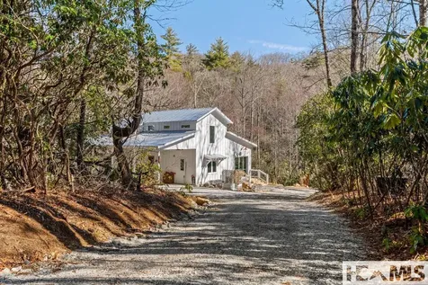 90 Jones Hollow Road 28723 Cullowhee NC 28723