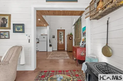 90 Jones Hollow Road 28723 Cullowhee NC 28723