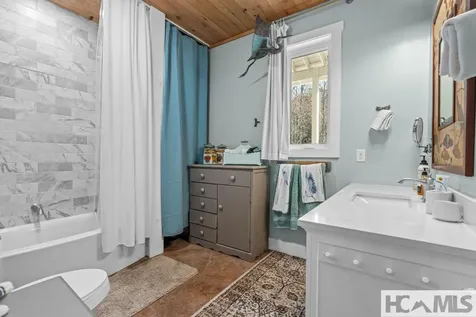 90 Jones Hollow Road 28723 Cullowhee NC 28723