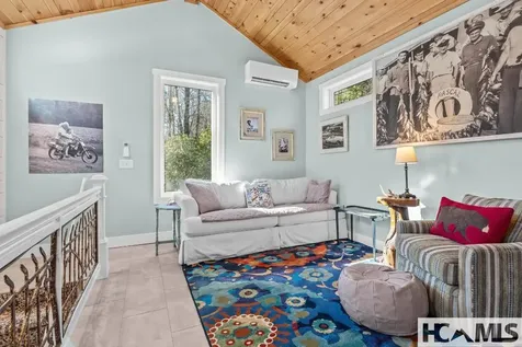 90 Jones Hollow Road 28723 Cullowhee NC 28723