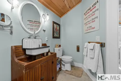 90 Jones Hollow Road 28723 Cullowhee NC 28723