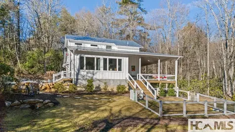 90 Jones Hollow Road 28723 Cullowhee NC 28723