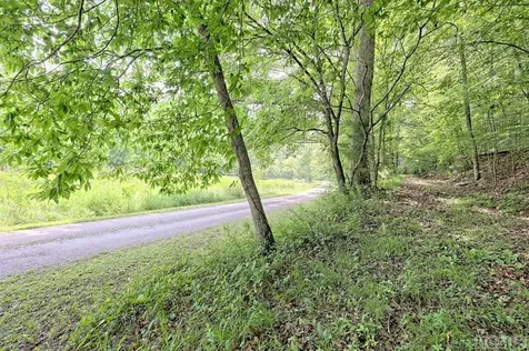 1222 Shope Road Otto NC 28763