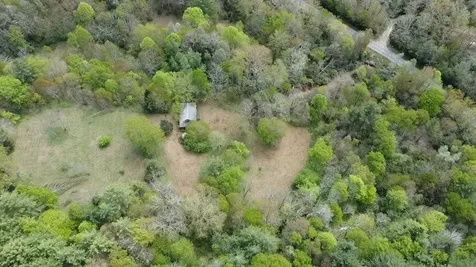 36 Coachman Drive Road Tuckasegee NC 28783