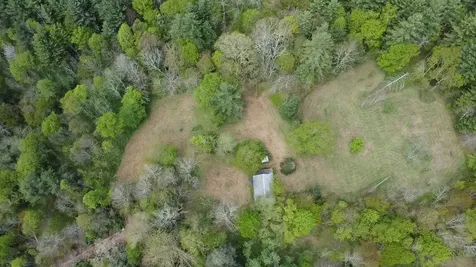 36 Coachman Drive Road Tuckasegee NC 28783