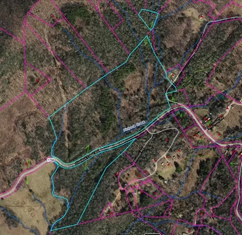 36 Coachman Drive Road Tuckasegee NC 28783