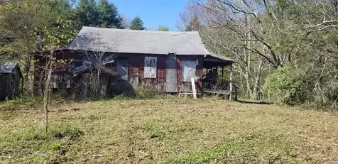 36 Coachman Drive Road Tuckasegee NC 28783