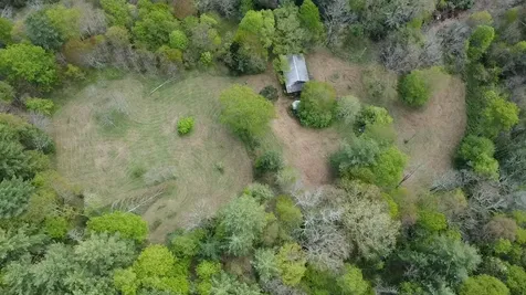 36 Coachman Drive Road Tuckasegee NC 28783