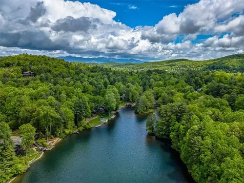 145 Island Point Road Lake Toxaway NC 28747