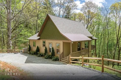 44 No End Circle Cullowhee NC 28723