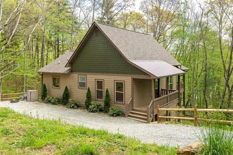 44 No End Circle Cullowhee NC 28723