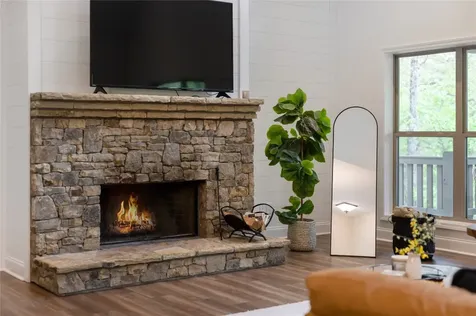 44 No End Circle Cullowhee NC 28723