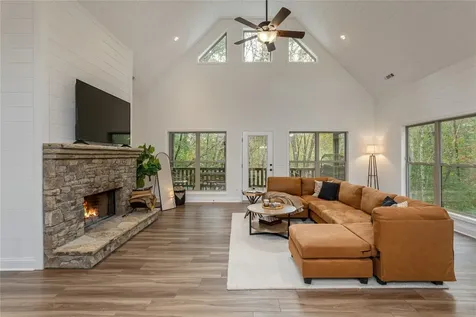 44 No End Circle Cullowhee NC 28723