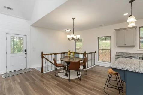 44 No End Circle Cullowhee NC 28723