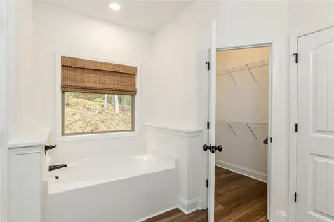 44 No End Circle Cullowhee NC 28723